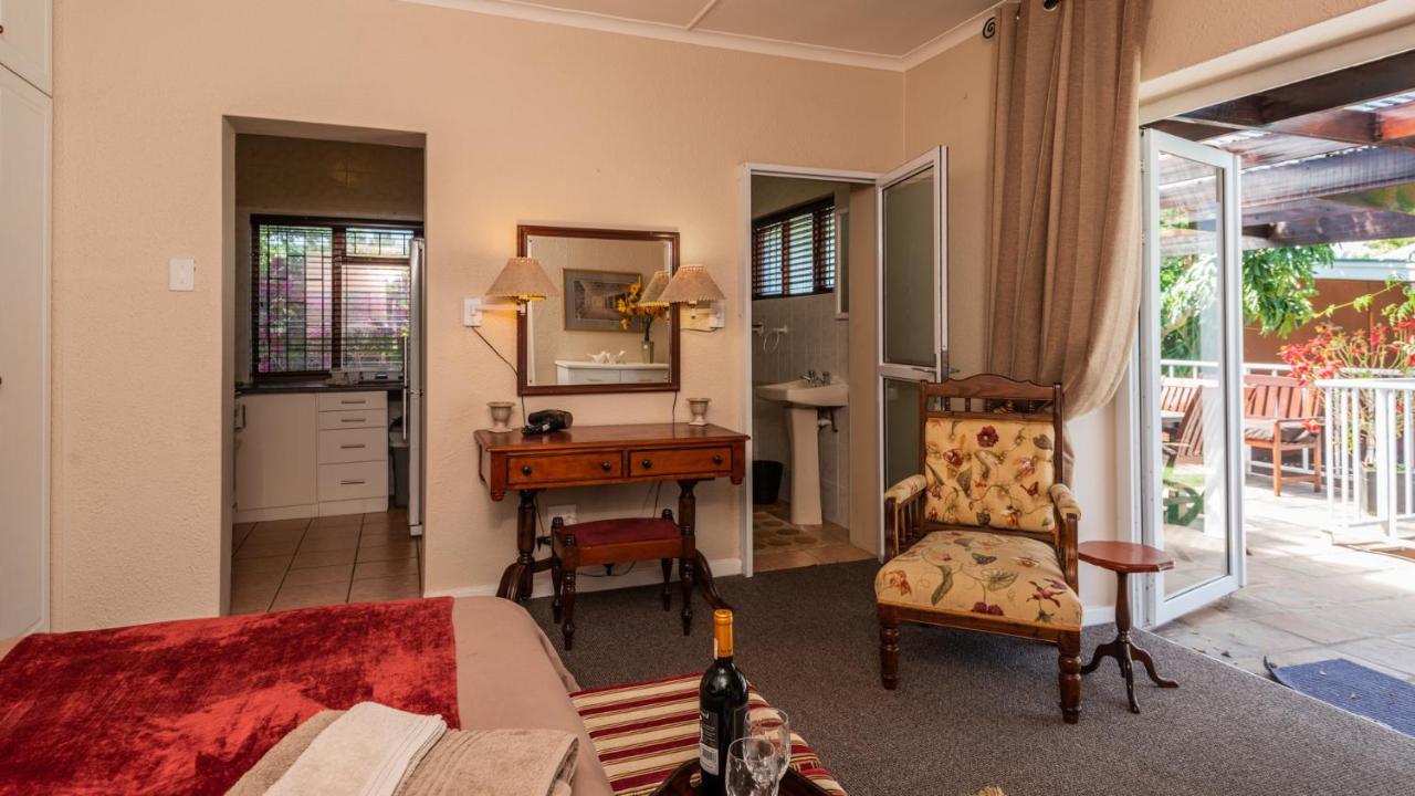 Brown Jug Guest House Hermanus Exterior foto