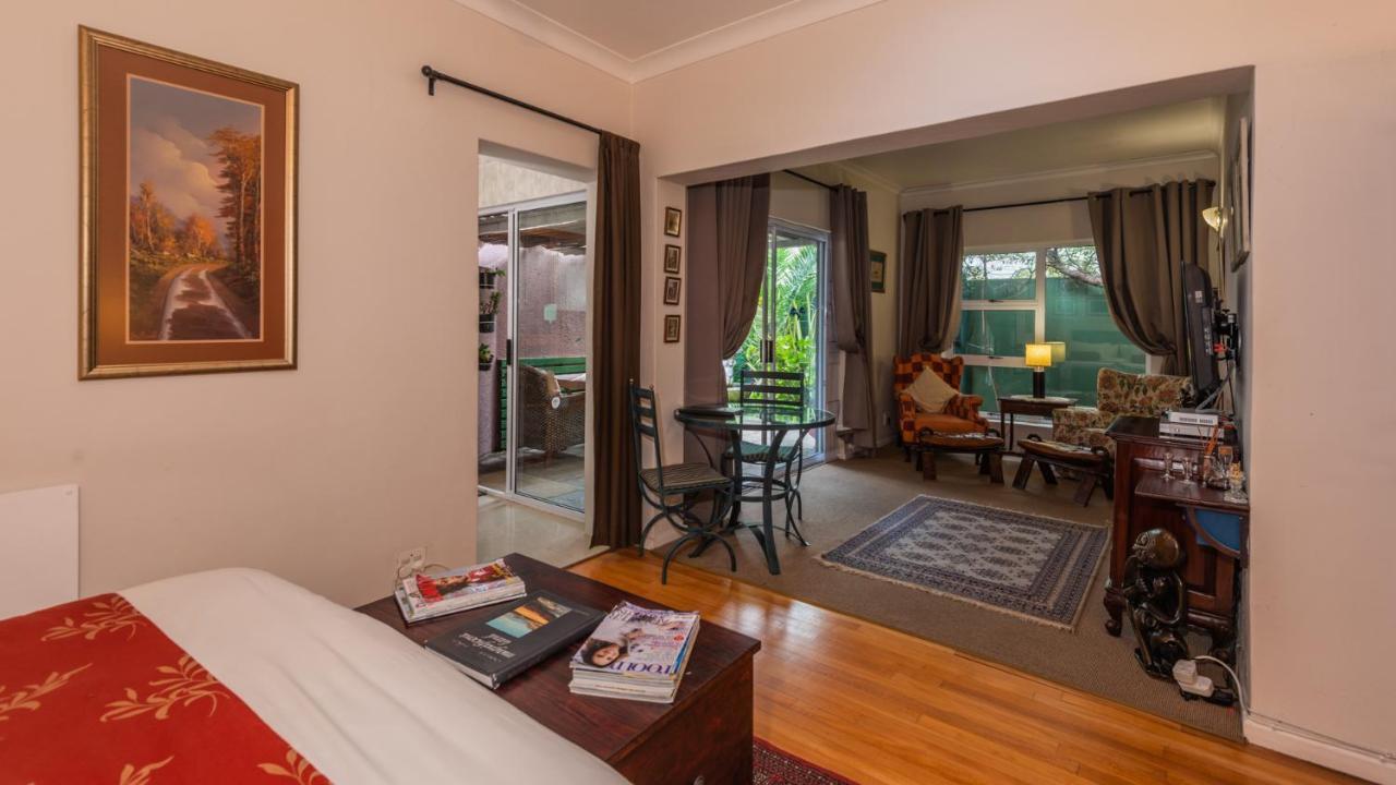 Brown Jug Guest House Hermanus Exterior foto